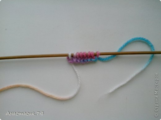 Гардероб Мастер-класс Вязание спицами Очень простые пинеточки для малыша подробный МК Нитки Пуговицы фото 5