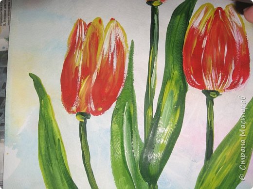 Скоро 8 марта, предлагаю нарисовать тюльпаны в двух вариантах. Я обещала детям, что будет что-нибудь необычное в технике рисования, пришлось выполнять обещание. фото 20