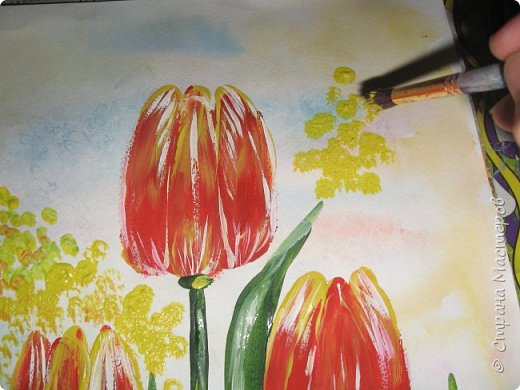 Скоро 8 марта, предлагаю нарисовать тюльпаны в двух вариантах. Я обещала детям, что будет что-нибудь необычное в технике рисования, пришлось выполнять обещание. фото 22