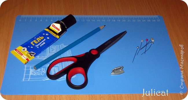 Инструменты: - карандаш - ножницы - клей - линейка - портновские булавки - утюг (фото 6)