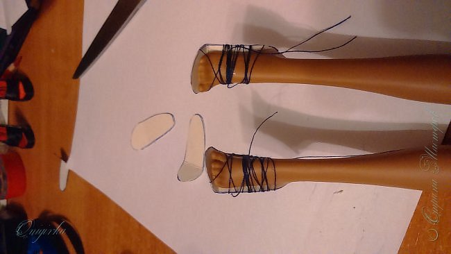 Привет, Страна Мастеров! Меня попросили сделать мк по обуви. Я знаю многих из них по всей стране, но это просто объяснение того, как я делаю обувь. Идею мне подала Алина Смешко. Меня также попросили рассказать, как я делаю обувь на платформе, и я решила объединить все в одном блоге =^3^=. Приготовьтесь, будет много фотографий. :> pic 9