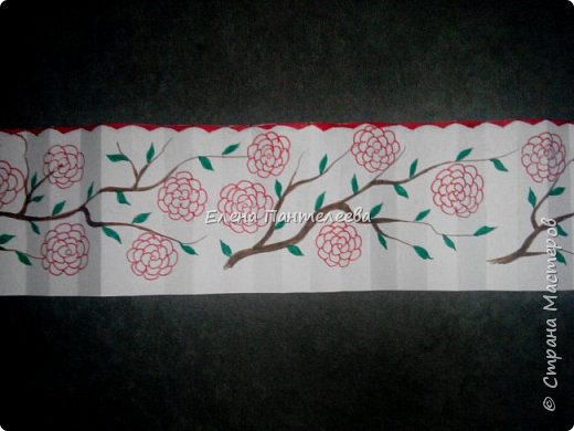 Идею создания такого веера я нашла в Интернете, но решила упростить задачу с материалами, чтобы сделать его доступным для учеников на уроках декоративно-прикладного искусства. фото 17