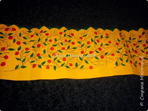 Идею такого веера я нашла в Интернете, но решила упростить задачу с материалами, чтобы они были доступны ученикам на уроках декоративно-прикладного искусства. Фото 45