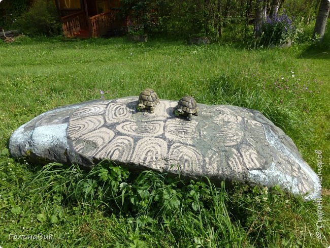 25 июля был организован поход на зообазу. Перед въездом в село Черга есть указатель "Зообаза", которая является и базой отдыха, и мини-зоопарком. Дорога оказалась длиннее, чем я предполагала. фото 31