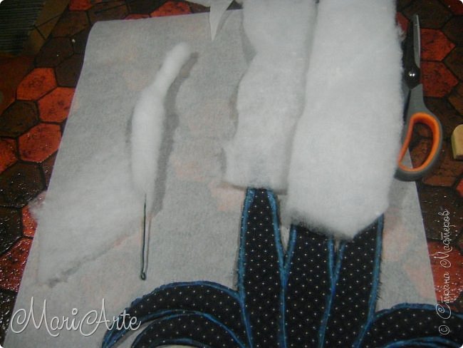 Добро пожаловать, чемпионы! Предлагаю сшить вот такую картину петушка 75