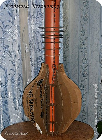  Привет деревенским жителям. Я хочу показать вам, как я делаю основу для вазы из картона. фото 1