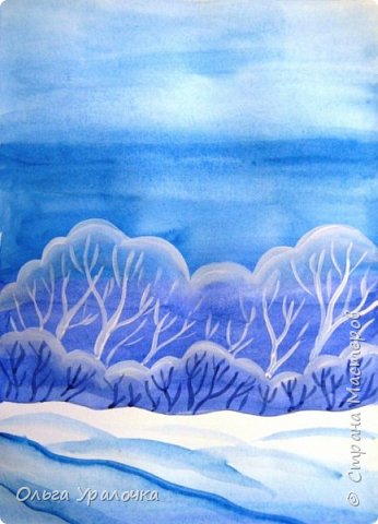 Намечаем сугробы(акварелью). Усиливаем их по верхнему краю синим цветом и слегка размываем по нижнему краю. Рисуем парковую дорожку(акварелью). (фото 11)