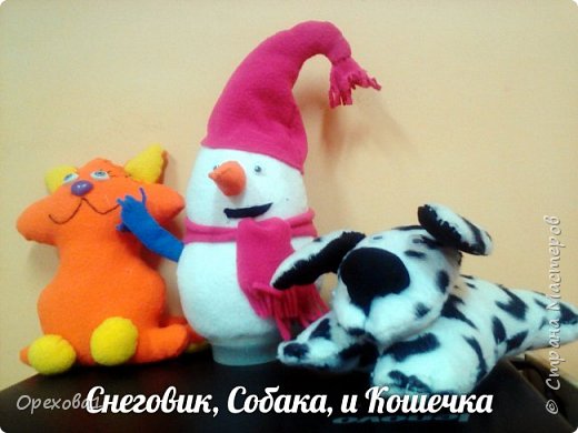 Котик, Снеговик и собачка